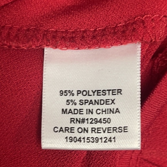 In brand new condition Woman’s Elle top. Size XXL - Picture 16 of 16